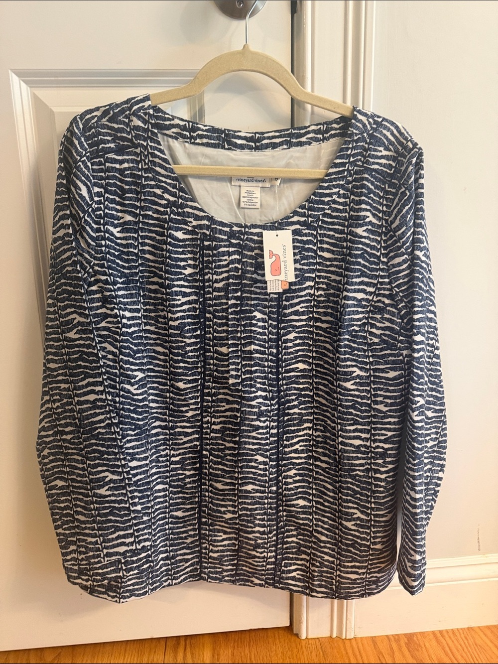 Vineyard Vines Navy and White Long Sleeve Scoop-Neck Top